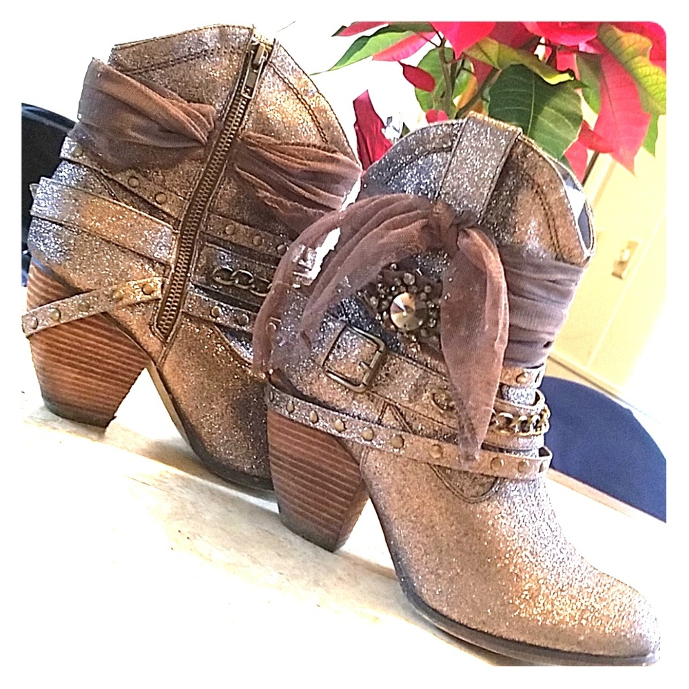 Not rated boots